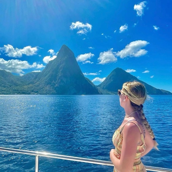 Meet your Posher, Ella - Picture 3 of 5